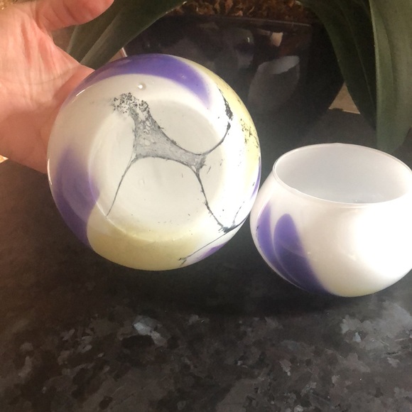 Handmade Murano Display Vase - Picture 3 of 7
